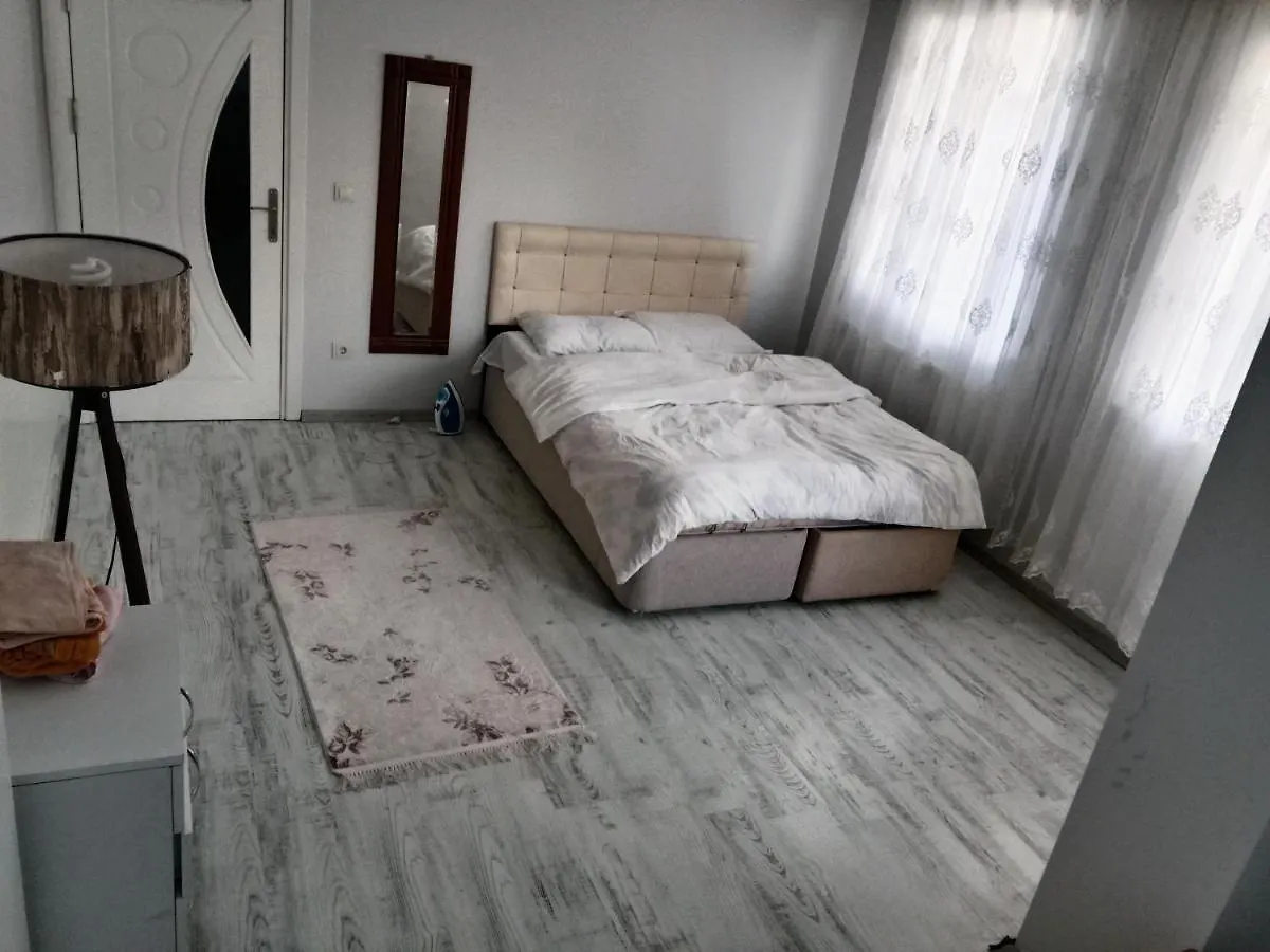 Airport Forest Villa Otel- 6 Minutes From The Airport Tasoluk